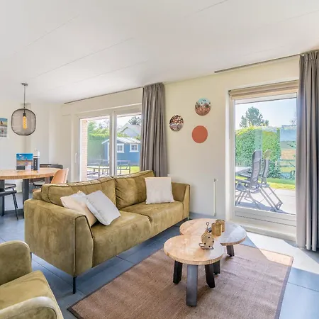 Holiday home Hoogelandt 90a *